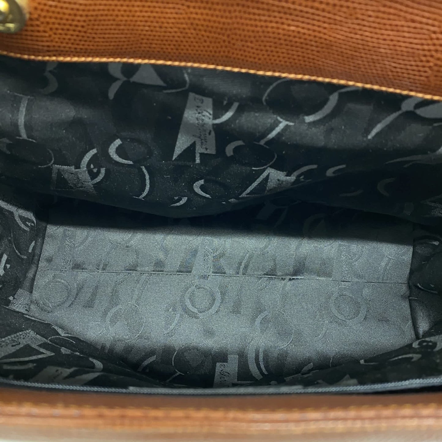 StrapStory - Tote Bag 3246