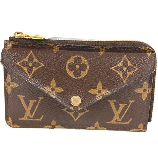StrapStory - Wristlet 930