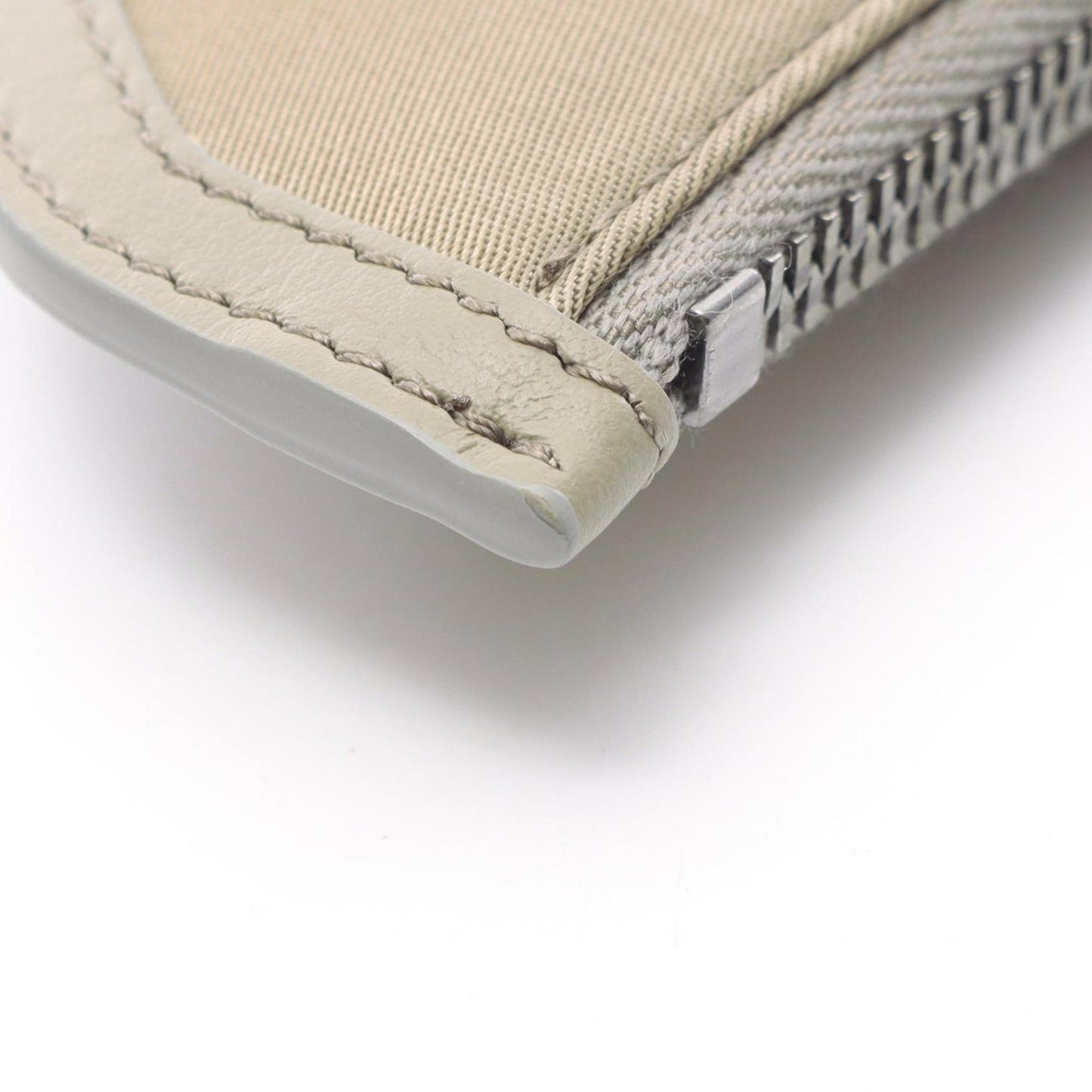 StrapStory - Wristlet 979