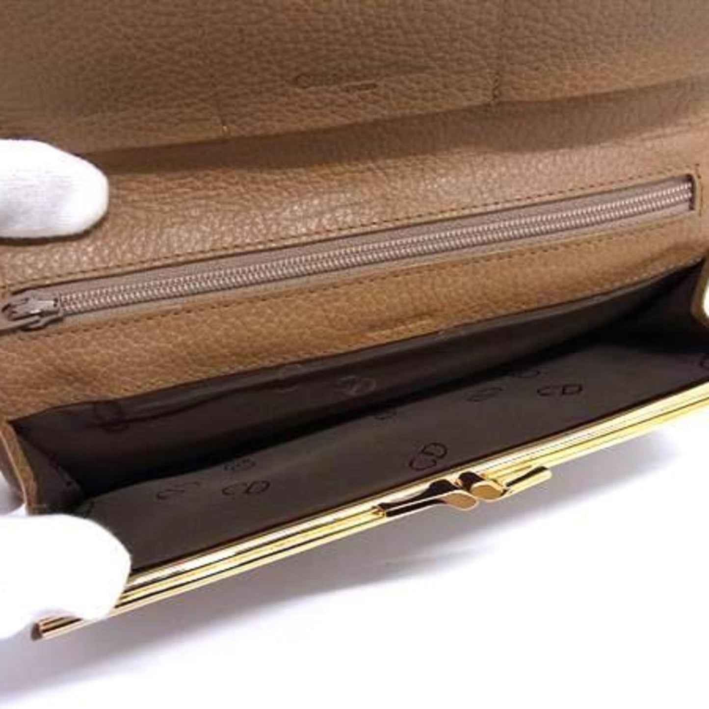 StrapStory - Wristlet 670