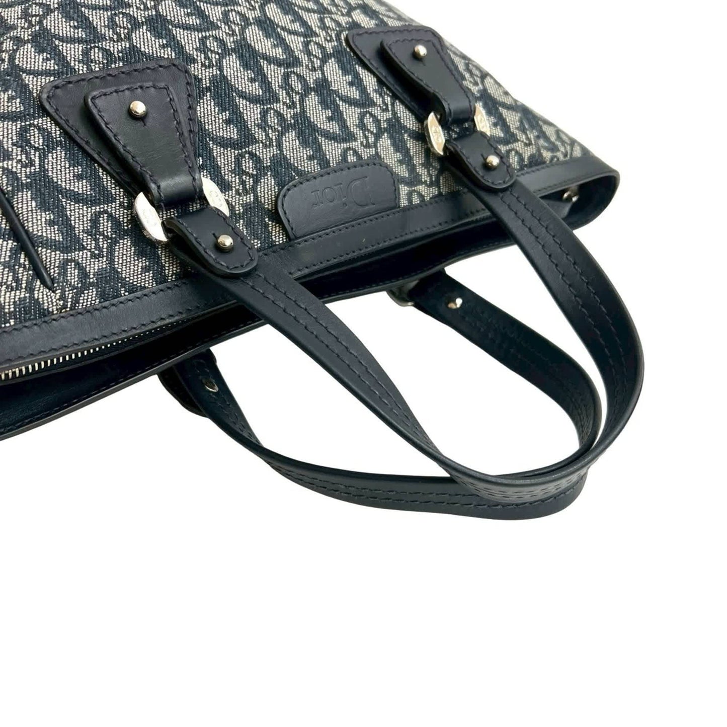 StrapStory - Tote Bag 3876