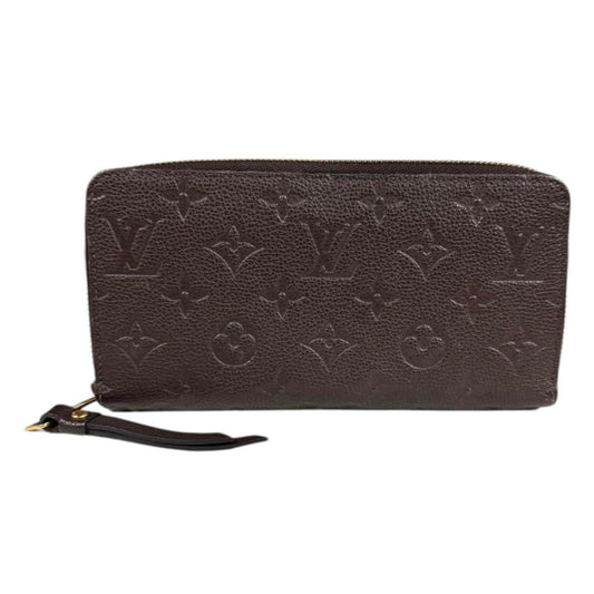 StrapStory - Wristlet 723
