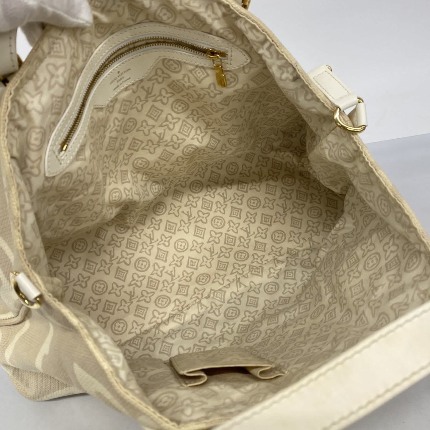 StrapStory - Tote Bag 3833
