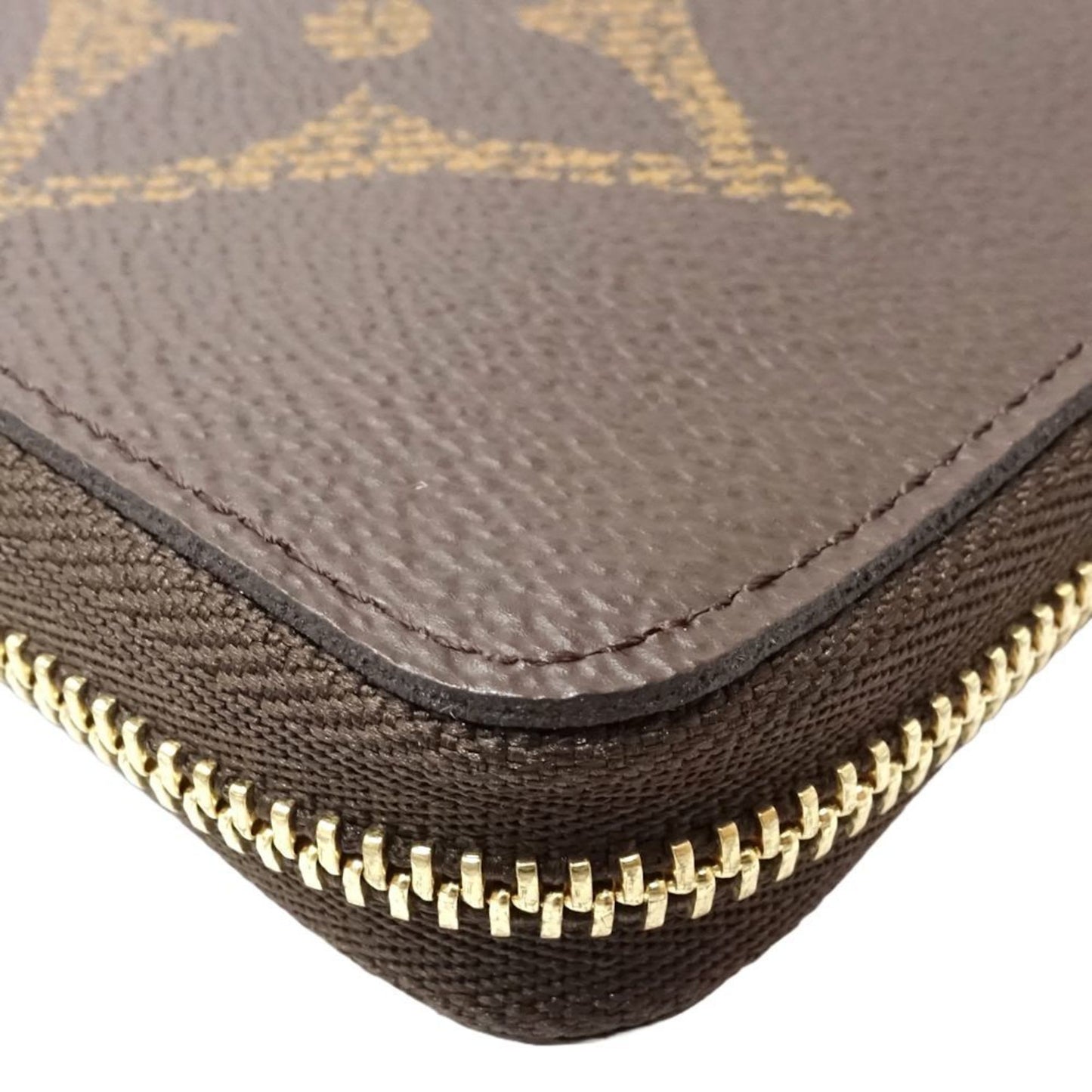 StrapStory - Wristlet 709