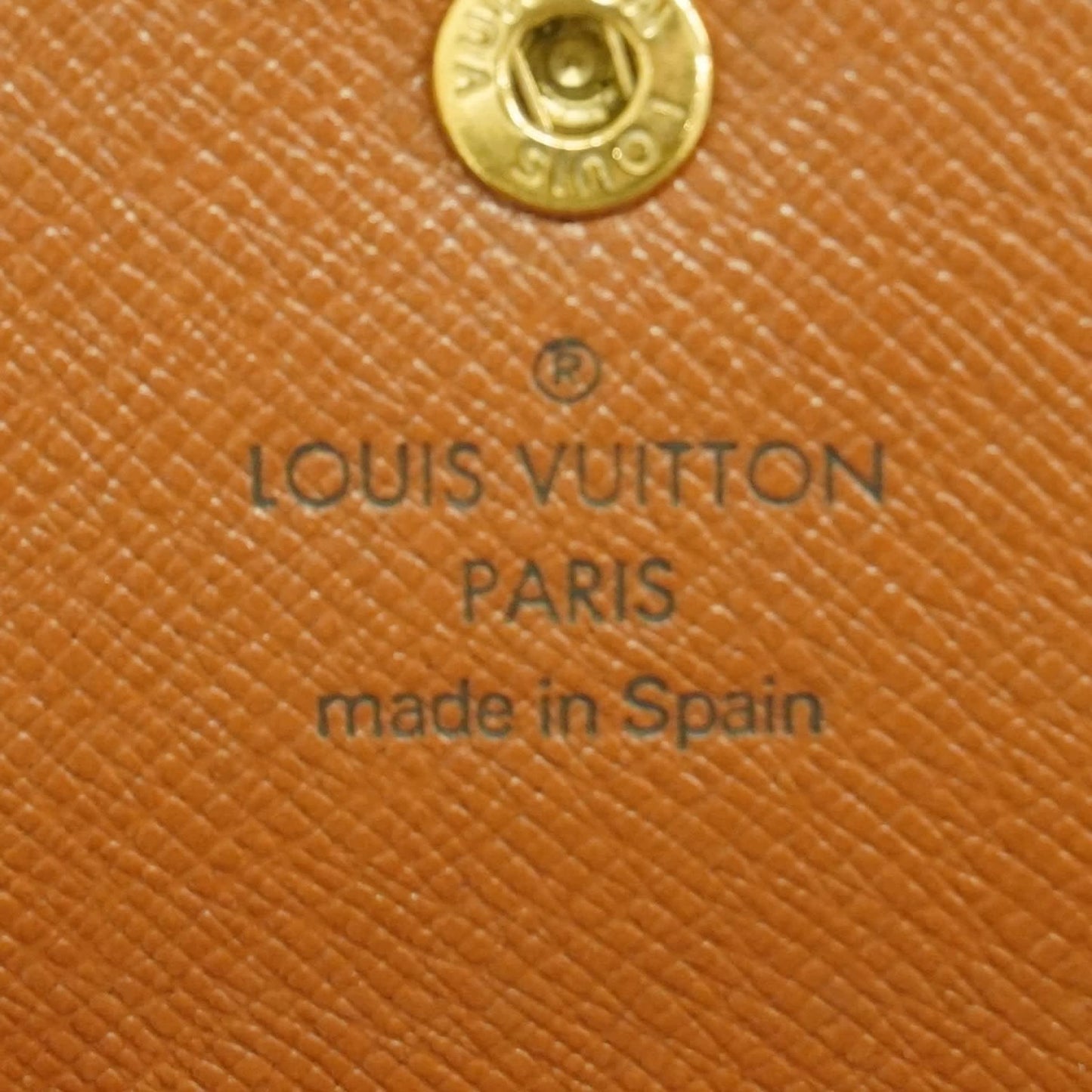 StrapStory - Wristlet 700
