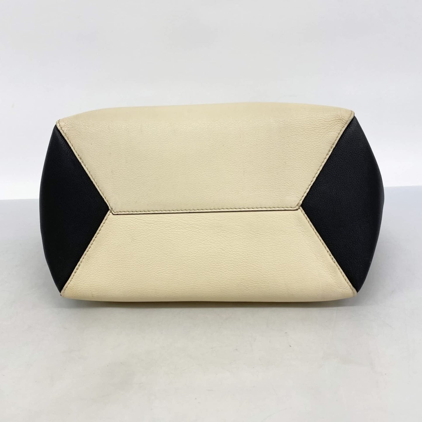 StrapStory - Tote Bag 3290