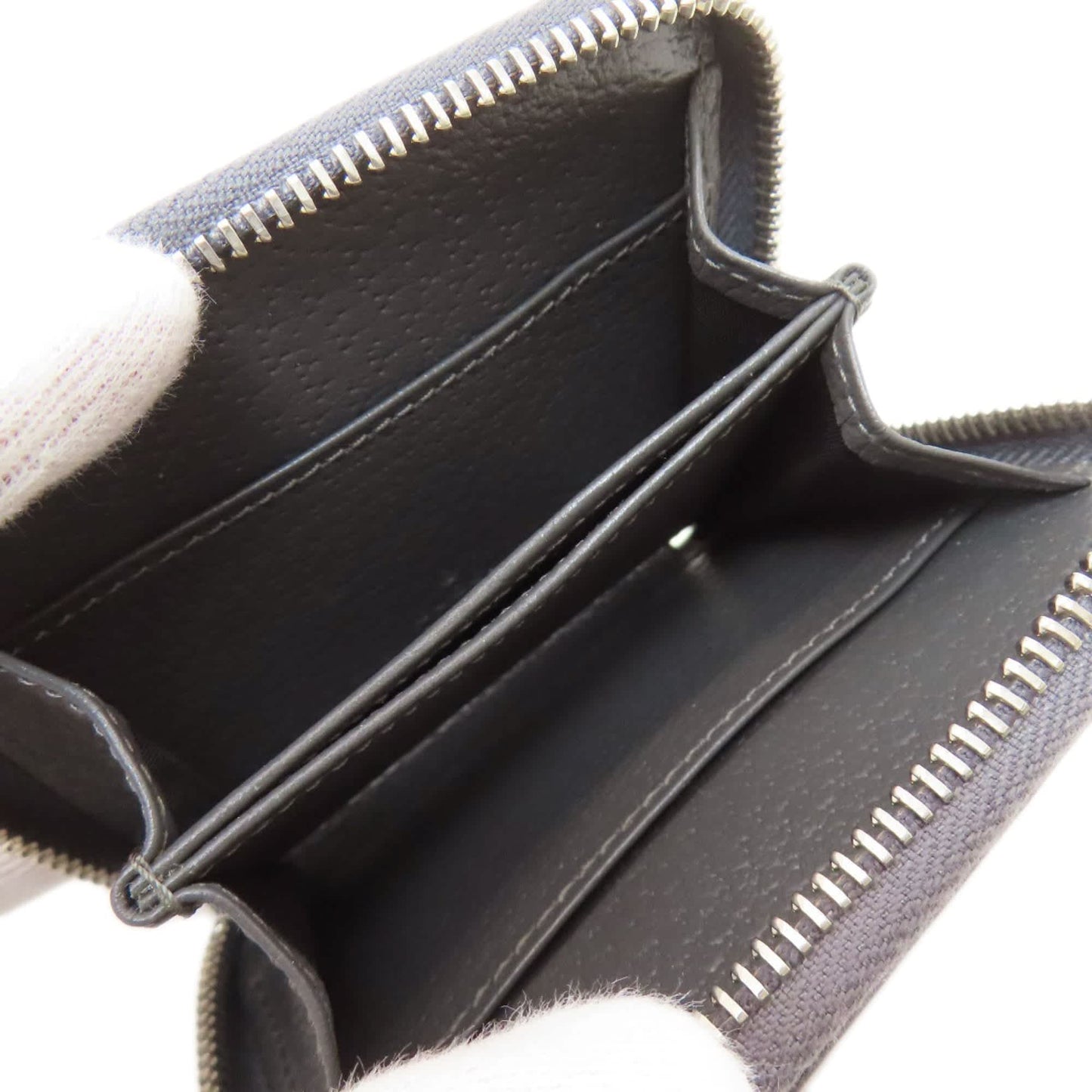 StrapStory - Wristlet 652