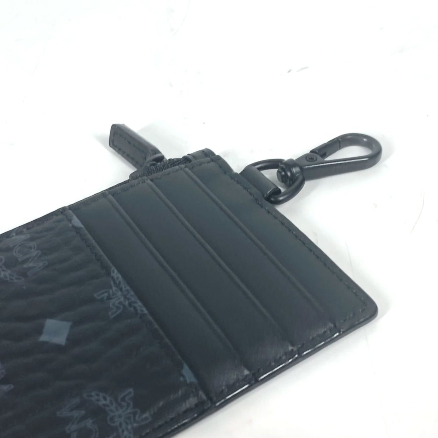 StrapStory - Wristlet 720