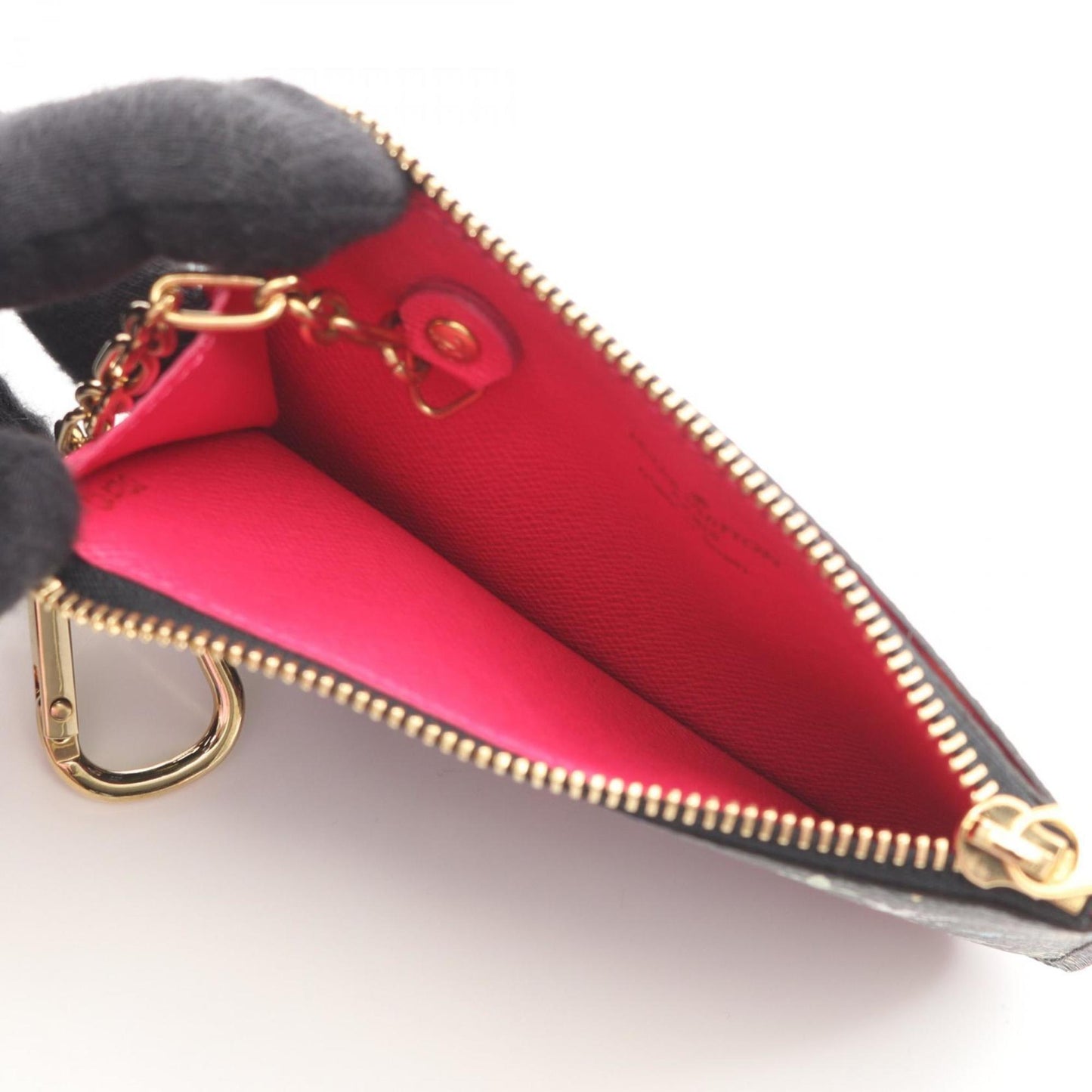 StrapStory - Wristlet 874