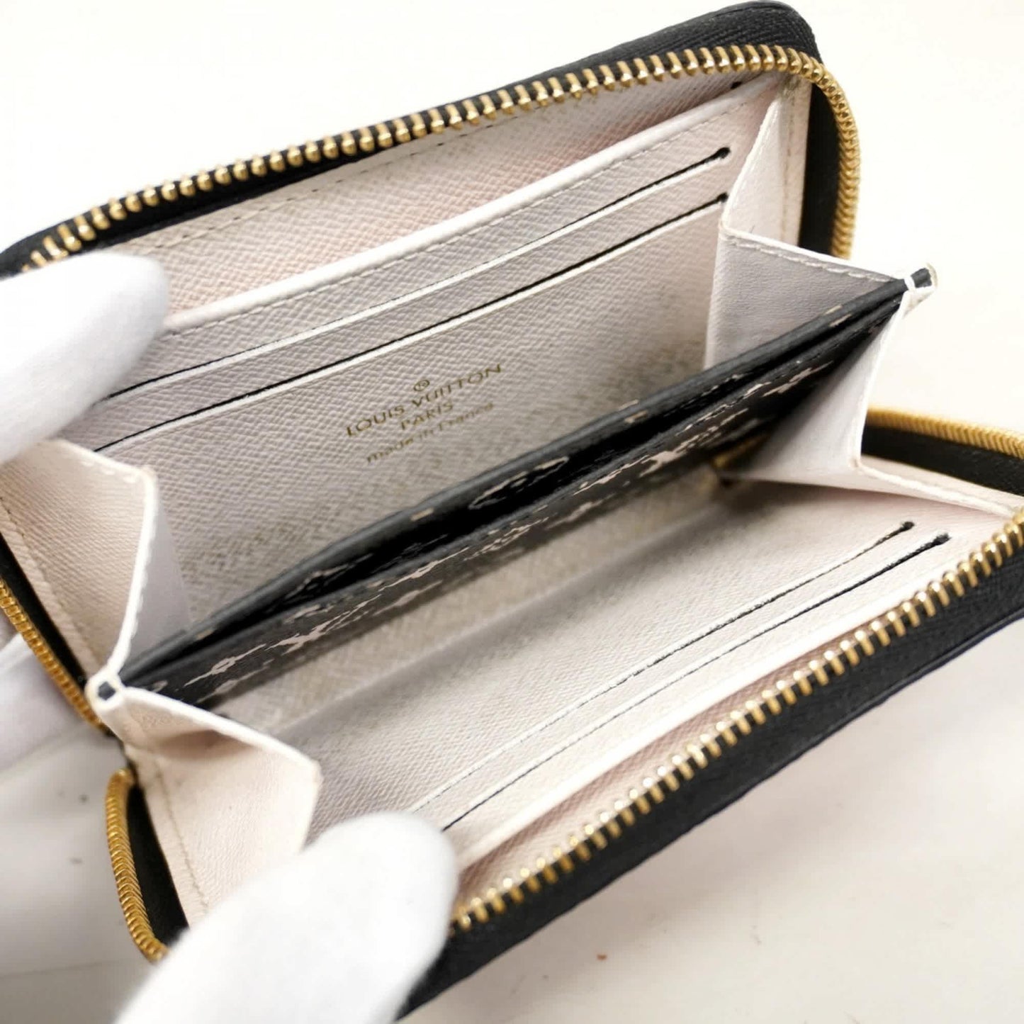 StrapStory - Wristlet 891